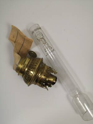 Delar fotogenlampa