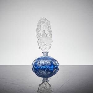 Flakong, Glas