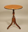 PELARBORD 1800-TAL MED OVAL SKIVA LÄ 59, BR 42, HÖ 75 CM