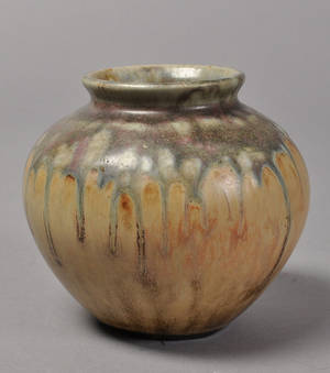 Carl Halier 1873-1948. Unika vase i glaseret stentøj fra Kgl. P.