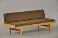 Poul M. Volther 1923-2001 Daybed briks i eg , FDB.