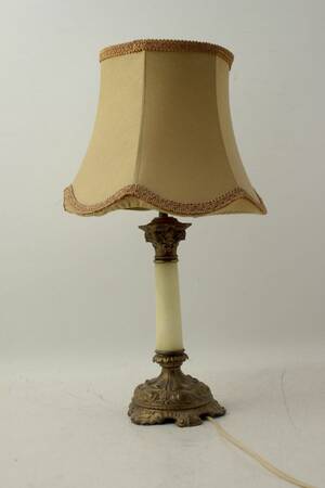 Bordslampa