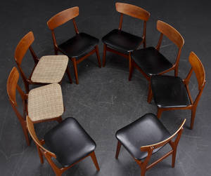 Dansk møbelproducent. 8 stole af teak 8