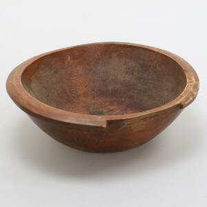 SKÅLFAT. 171800-tal, med flikar.