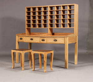 Postsorteringsbord samt par skamler 3