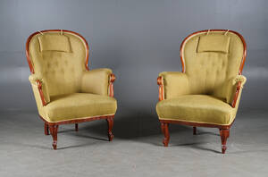 Ett par fåtöljer i rokokostil 2 Denna vara har satts till omförsäljning under nytt varunummer4343602