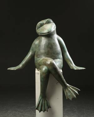 Figur af patineret bronze