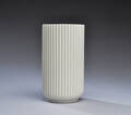 Lyngby. Vase af porcelæn