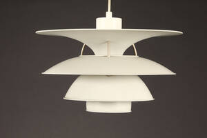 Poul Henningsen. Charlottenborg pendel, Ø 45 cm 