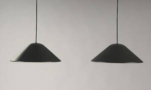 2 Damo pendler i mat sort metal 2
