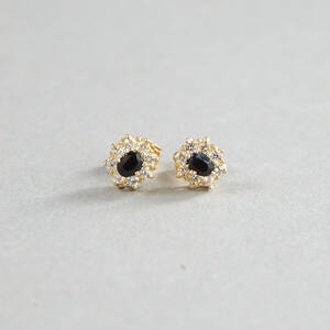 Örhängen guld safirer