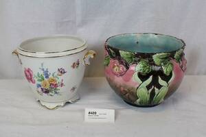 2 YTTERFODER RÖRSTRAND O MAJOLIKA