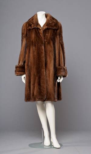 Pels af scanbrown mink str. 42