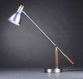 Design by Frandsen. Bordlampe