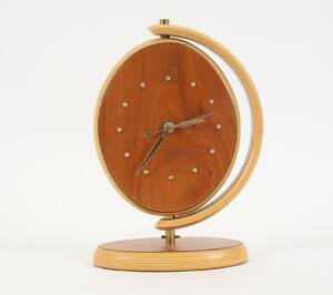 Bordsur med spegel, 1900-talets andra hälft