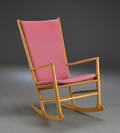 Hans J. Wegner. Gyngestol, model J16 