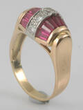 Ring in 18k gold and set with rubys  diamonds This lot has been put up for resale under the new lot no. 4763629