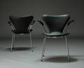Arne Jacobsen. Par 7er armstole 2