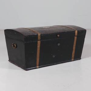 KOFFERT, 1900-talets första del