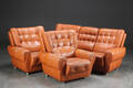 Tre-pers. sofa samt to lænestole, læder 3