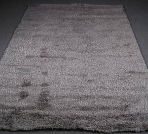 Indisk håndknyttet tæppe, 140x200 cm.