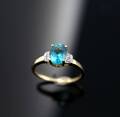 Ring mit Blautopaz und Diamanten