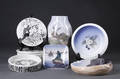 Kgl.P. mm. Samling porcelæn, vase, askebægre, platter mv. 16