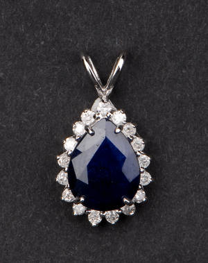 Safir- og brillantvedhæng