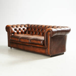 Soffa chesterfieldtyp