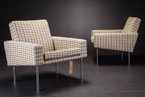 Hans J. Wegner. Par Lufthavns lænestole, model AP 341 2