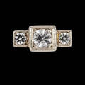 Ring 18 k guld vita stenar
