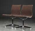 Charles Eames. Par stole model EA-106, Herman Miller 2 