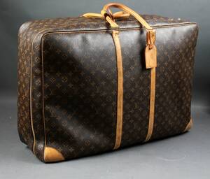 Louis Vuitton. Kuffert model Sirius 70. Monogram canvas Denne vare er sat til omsalg under nyt varenummer 4825798