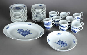 Royal Copenhagen Blå Blomst kaffeservice. 56 Denne vare er sat til omsalg under nyt varenummer 4323621