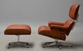Charles Eames. Lounge Chair med fodskammel, model XL i valnød. 2  Denne vare er sat til omsalg under nyt varenummer 5184408