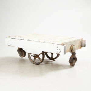 Soffbord industridesign