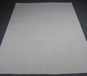 Indisk håndknyttet tæppe, 200x300 cm.