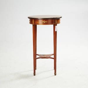 Bord gustaviansk stil