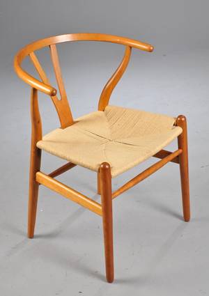 Hans J. Wegner. Y- stolen model CH 24