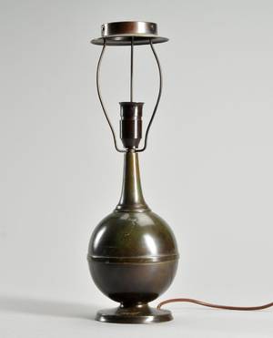 Just andersen 1884-1943. Bordlampe nr. LB 1881