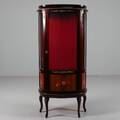VITRINSKÅP, Louis XVI-stil, 1900-talets första del