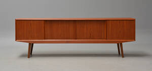 Dansk møbelproducent lav skænk i teak