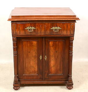 TVÄTTSKÅP, nyrenässans, tidigt 1900-tal.