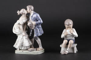 Royal Copenhagen og Bing  Grøndahl. To figurer af porcelæn 2