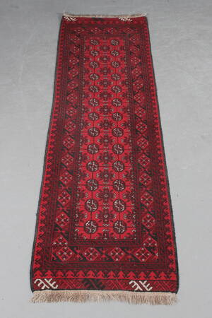 Orientalsk løber. 78x260 cm.