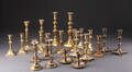 24 stager af messing, 1800-1900-tallet 24