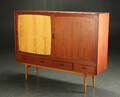 Skænk af teak og eg, 1950erne, dansk møbeldesign