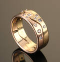Georg Jensen todelt Fusion ring af 18 kt guld.