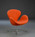 Arne Jacobsen. Svanen, lænestol, uld