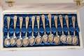 KAFFESKEDAR, 12 st, silver, Norge, 1900-tal, vikt ca. 113 gram.
